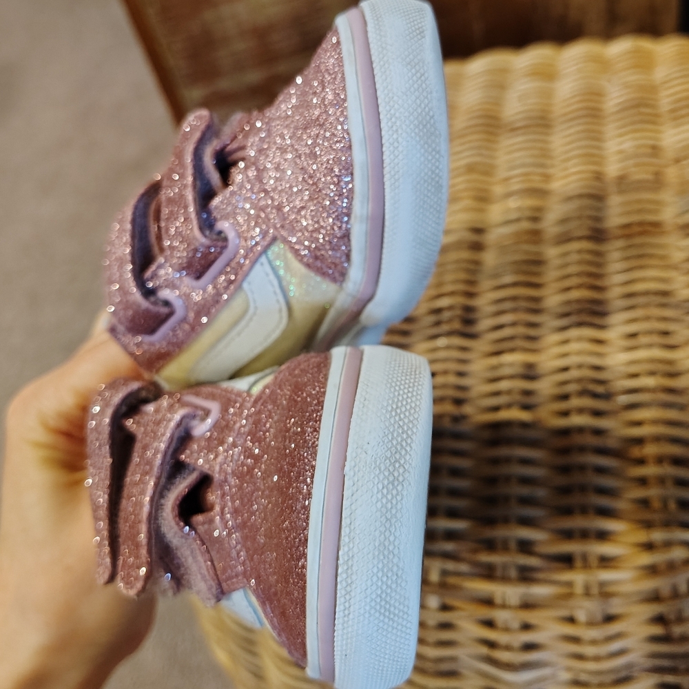 Little Girls Sparkle Gluttet Vans Velcro  Sneakers - Picture 8 of 11